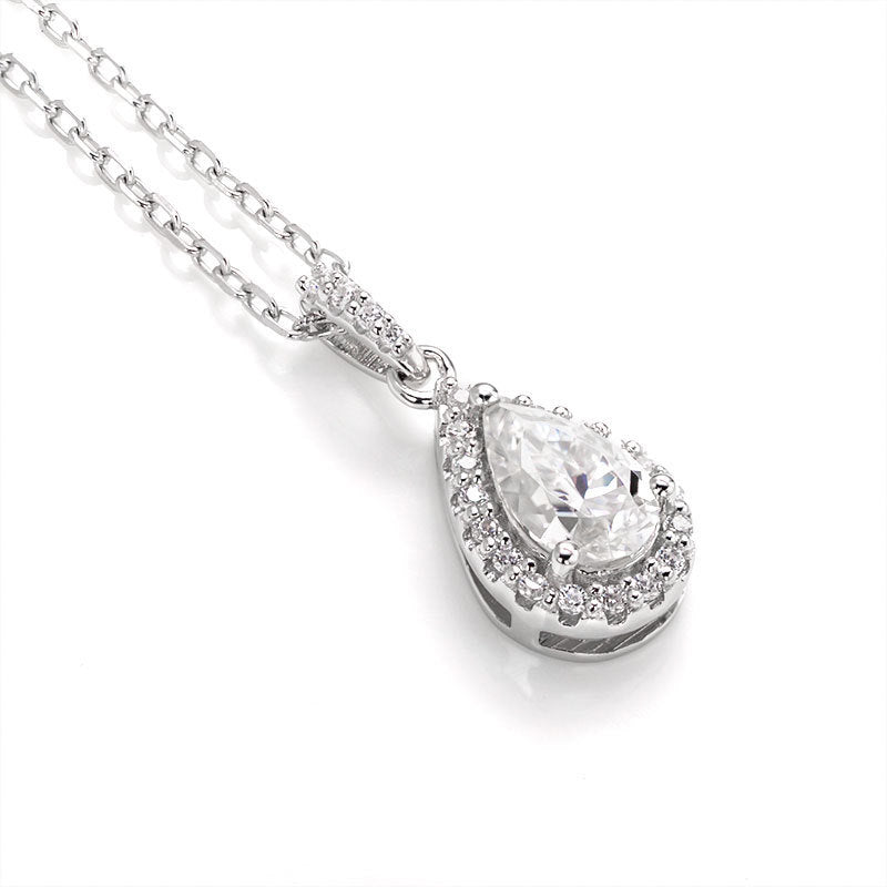 Women’s Fashion Water Drop Moissanite Necklace – 1 Carat Elegant Pendant Jewelry