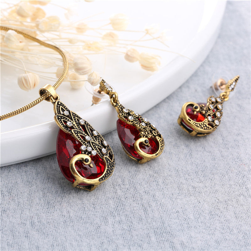 Vintage Peacock Feather Earrings