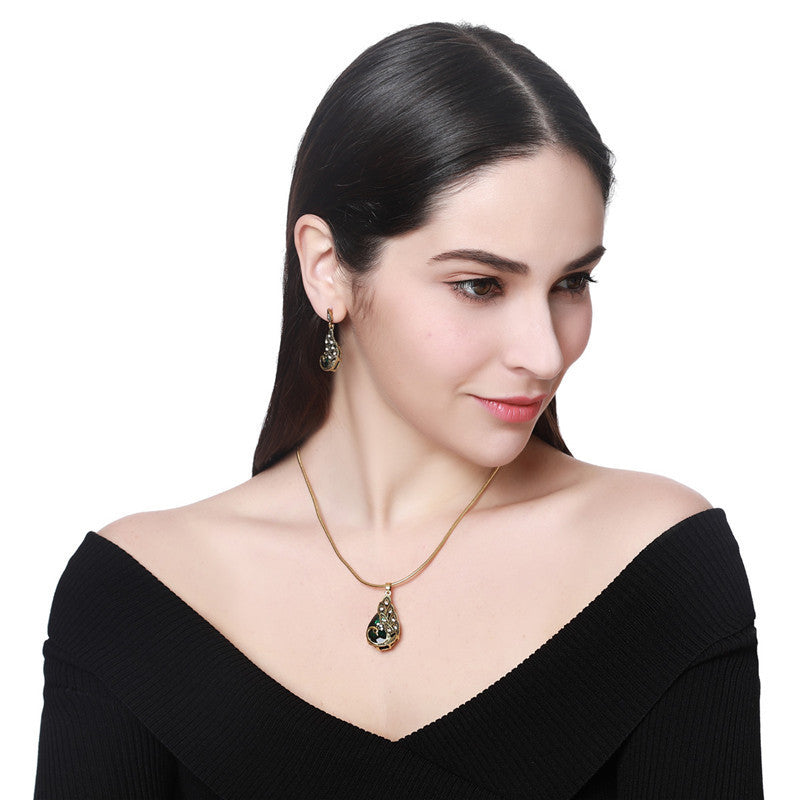 Vintage Peacock Feather Earrings