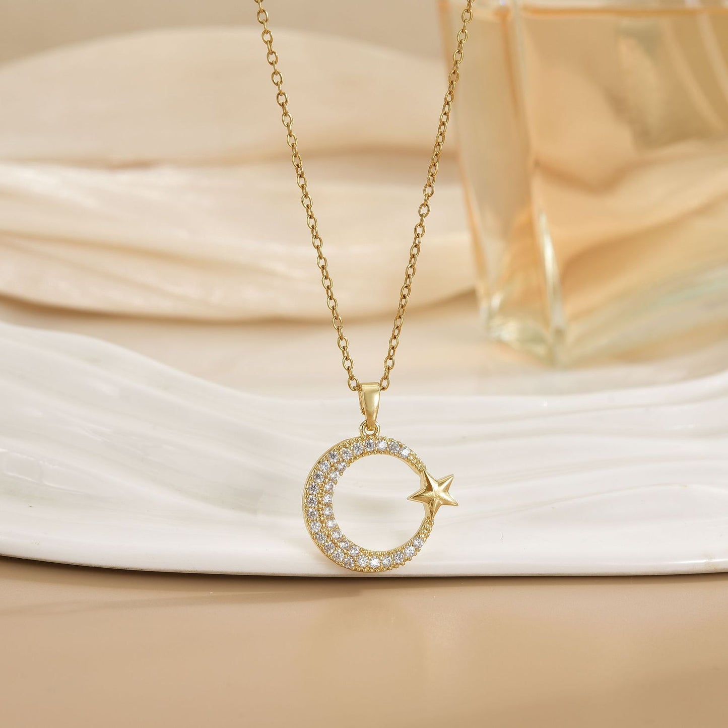 Xingyue Zircon Geometric Pendant Necklace – Titanium Steel Women’s Fashion Jewelry