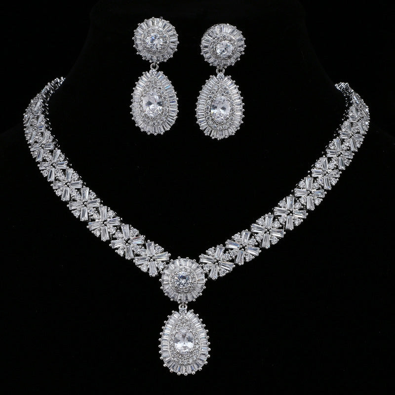 Elegant Zircon Bridal Jewelry Set – Round Inlaid Design