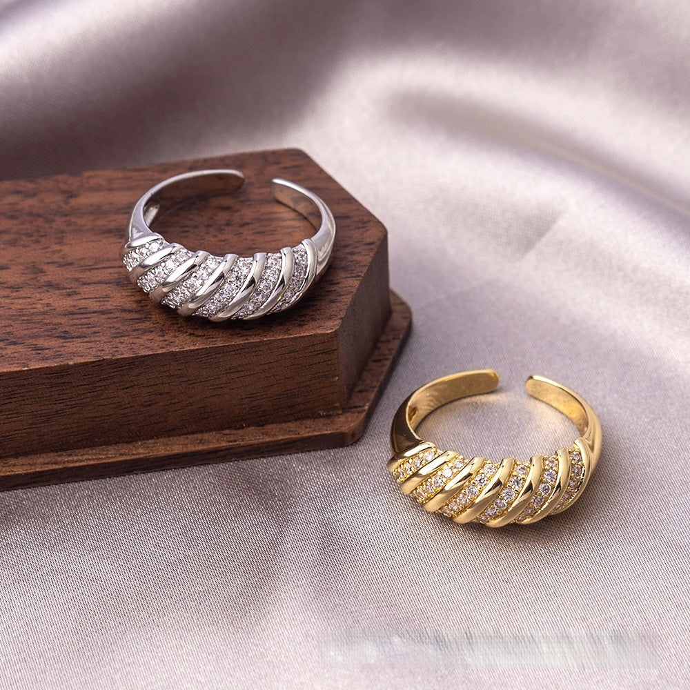 Vintage Industrial Gold-Plated Zircon Ring – Adjustable Fashion Jewelry