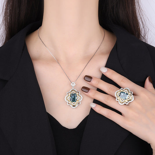 Silver Retro Diamond Texture Necklace