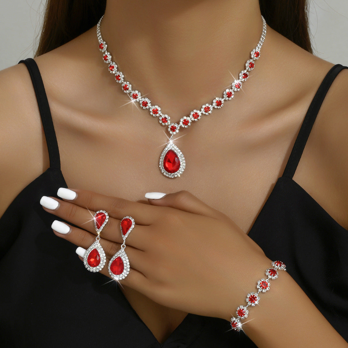 3-Piece Bridal Jewelry Set – Necklace, Earrings & Bracelet